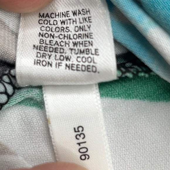 Express Women Sleeveless Abstract Floral Blouse size Small Flowers Tropical Top - Picture 11 of 12